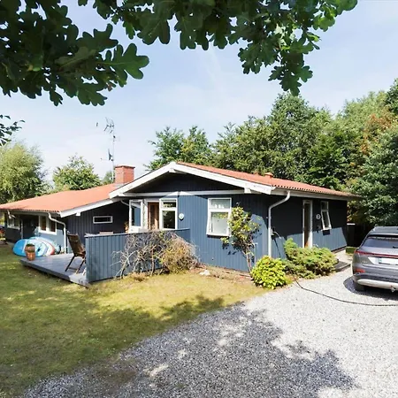 بيت للعطل 8819-glesborg-bosholmstien-6 *